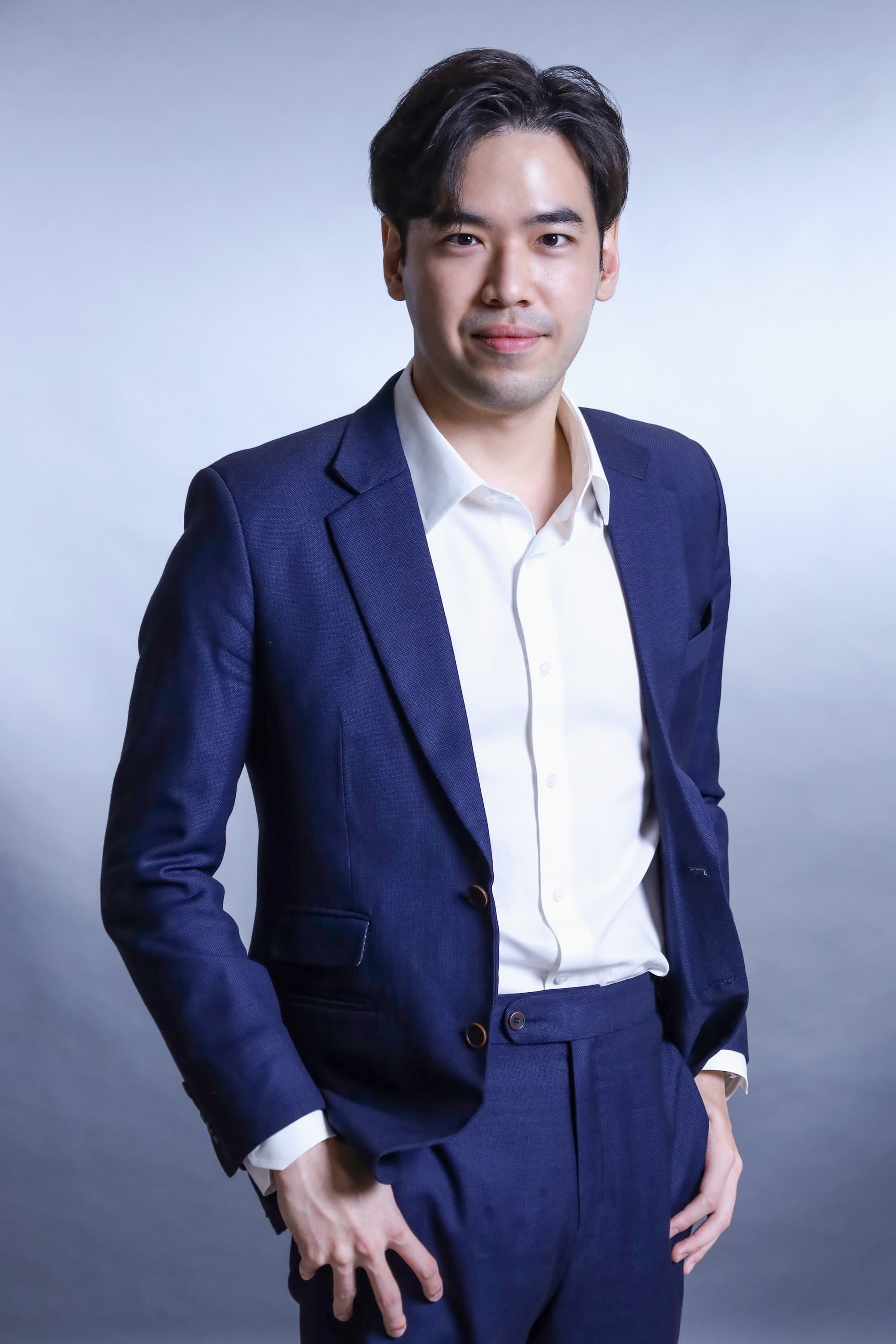 พี่แบงค์ — สิทธินันท์ พลวิสุทธิ์ศักดิ์